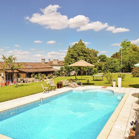 Snug Cottage In Saint Eutrope De Born With Pool المظهر الخارجي الصورة